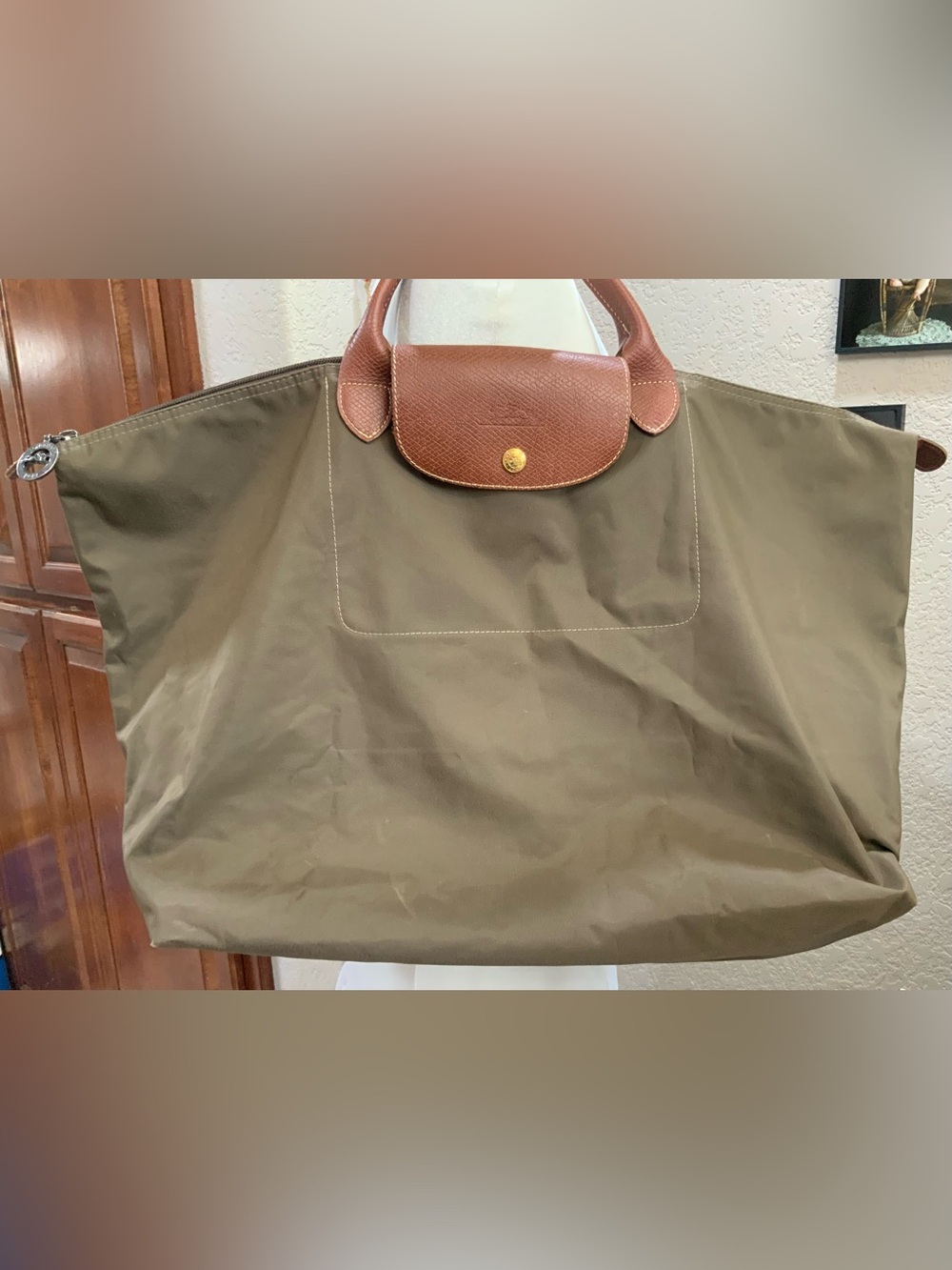Large💕Longchamp Olive Green Nylon with Brown Leather Trim